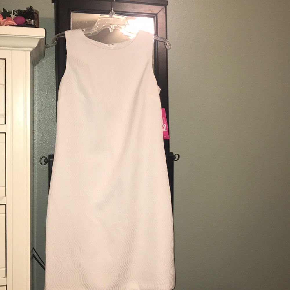 White dress with detail